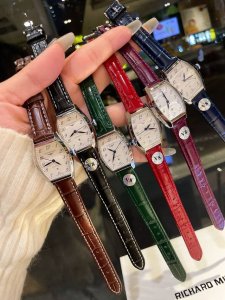 金+20钻20 V8台湾厂 最新典藏酒桶腕表七夕最浪漫礼物 火爆上线 Longines浪琴典藏系列女士石英表女腕表 认准品质 26Mm表壳官方一致 尺寸官方一致 金+20钻20 V8台湾厂 最新典藏酒桶腕表七夕最浪漫礼物 火爆上线 Longines浪琴典藏系列女士石英表女腕表 认准品质 26Mm表壳官方一致 尺寸官方一致