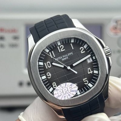 不秒停+50，新扣+50 Ppf，8.3Mm超薄对版手雷，内置Cal.324Sc一体机芯