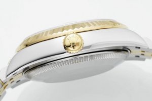 细节决定成败，重量成就真实 Arf 31Mm 在市场中，外观的相似度固然重要，但真正的高端，不仅要“看上去像”，更要“戴上去真”！ 而其中最容易被忽略、却最能影