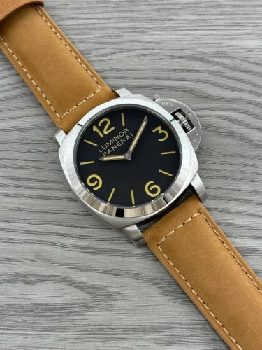 Sj出品 品牌：沛纳海--panerai pam 类型：男士顶级腕表 系列 ：Luminor pam 机芯：全自动机械机芯 表壳：316L精钢表壳 镜面：矿物强