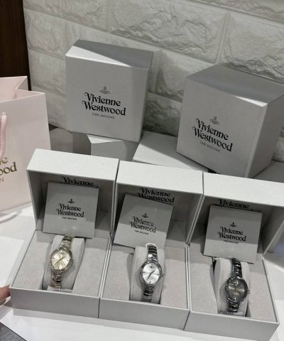 小小新款拿下 Get 小小蛇骨，西太后真的有点东西 新品设计的很特别，而是还不重