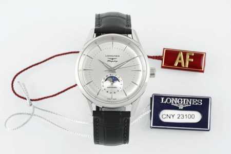 Af 浪琴Longines军事自动机械系列 机芯：自动机械 表径：38.5Mm 表盘：镀金夜光指针，镶嵌镀金时标 表镜材质：抗磨损蓝宝石镜面 表壳：精钢 功能： - 点击图像关闭
