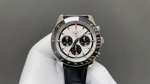 新品 浪琴 Longines-浪琴 R71 康卡斯 悦动凭借其独特的设计，实用的功能和舒适的佩戴体验，成为了一款备受推崇的精品时计。 1字面是独特的“熊猫眼”主