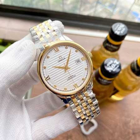 金白同价：皮带 钢带 品牌：欧米茄-Omega 类型：男士腕表 壳套：顶级版316精钢l 表带：进口小牛皮表带 316L精钢表带 机芯：全自动机械机芯 镜面：矿 - 点击图像关闭