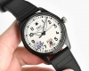 g5 工厂P全新推出Iwc万国 Iw328210 马克二十系列 别名：Iwc-梅赛德斯- Amg马石油F1车队特别款 资料如下： 尺寸：40* 10.68 Mm
