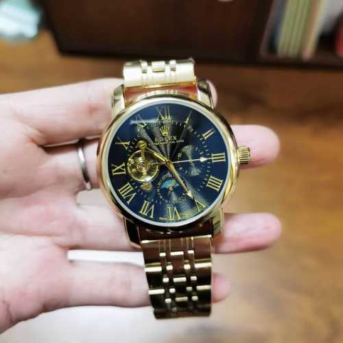 刚： ，皮： ，劳力士 Rolex九飞轮全自动日月星辰机械，6字位白天走时 太阳 晚上走时 月亮 [月亮]蕴含最优质的材料与一丝不苟的工艺！超强矿物质幻蓝玻璃，