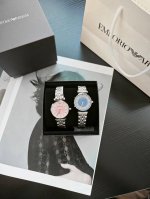 新款到！原厂阿玛尼Armani石英女表，Ar11627.Ar686，原装进口机芯，满天星内圈，经典设计全新演绎精彩，时尚气质风，令众多小仙女一见倾心，上手优雅大