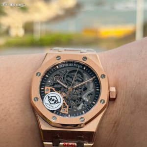 白 -金 黑 Aps新款爱彼皇家橡树离岸型 7St.Oo. St.01男士机械腕表 Calibre 3132一体机芯，41Mm直径，深灰色表盘形状：圆形表盘材质