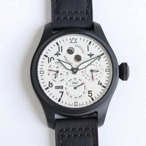 V9 Iwc万国空中霸主大飞行员系列，Iw503605 Iw503001 Iw503601 复刻界又一历时时刻，名表三大复杂功能之一的“万年历”研发成功！41M