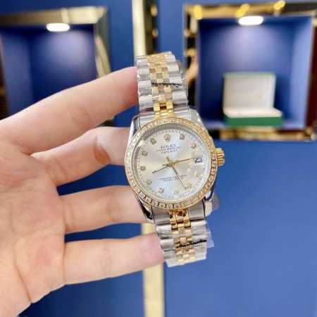 劳力士-Rolex 日历型情侣对表 全自动机械机芯 316L精钢表壳 矿物质超强玻璃镜面 女直径33Mm厚10Mm如果今天的阳光停止了它耀眼的光芒。那么你的一个 - 点击图像关闭