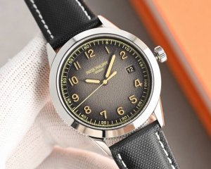 同价: Tw2025新品 百达翡丽Calatrava系列Ref.5226G-001腕表 表径40Mm 316精钢表壳 侧缘雕饰巴黎钉纹 灰色表盘流露复古韵味 边