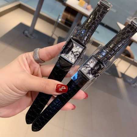 跑量 精钢卡地亚 经典坦克系列 原装表扣 爆款特卖 火爆来袭 巅峰杰作 精致优雅 进口机芯 您值得拥有 三个尺寸 - 点击图像关闭