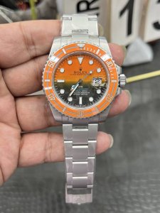 太阳大厂出品 Vs劳力士改装水鬼系列40Mm钛壳橙灰双面搭载丹东3135全自动一体机械
