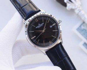 白壳 ，金壳 ，钢带20 品牌：积家-Jaeger-Lecoultre 类型：男士腕表 壳套：顶级版316精钢L 表带：316L精钢表带进口小牛皮表带 机芯：日