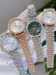 白钻 玫 钢带20陶瓷40 新款浪琴-Longines简约大气女款 进口石英机芯 矿物质玻璃镜面 316L精钢表壳 直径30Mm厚8Mm 该款腕表备受女性喜爱，