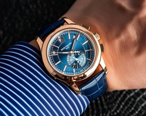 1950Tw Factory2025墙裂推荐 重金打造经典时计】——百达翡丽复杂多功能系列5969R-001重磅登场，迄今推出的首款Nautilus复杂腕表，以