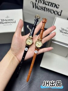 原装礼盒+25Jh版本 实拍跑量平价版本，原单也有，P价格P优势！Westwood薇薇安西太后Vv090手表，圆形表盘镀金色华贵优雅，表底的放射状花纹引人遐想，