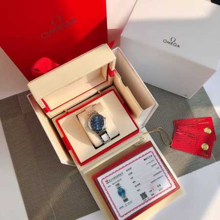 新款独家首发！一表三码、底盖 、保卡、吊牌一一对应！原单硬货！Omega欧米茄钻石腕表！ 典雅系列以其经典优雅的设计，吸引了众多忠实支持者。此系列表款风格简约， - 点击图像关闭