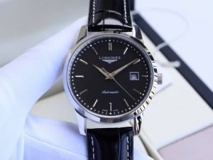 白 金 浪琴-Longines 复古系列 再次升级版本 多次反复修缮至完美 极致严格的质量保证。确保采用原版式抛光和拉丝工艺，高硬度水晶镜面，更加透彻明亮，典雅