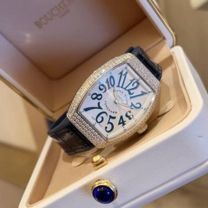 Franker Muller_法兰克穆勒 V32酒桶系列 奢华镶嵌钻石经典数字面搭配橡胶真皮带 镶钻扣子 进口机芯 真空电镀 亮度高，更耐带 百搭衣橱 多种风格