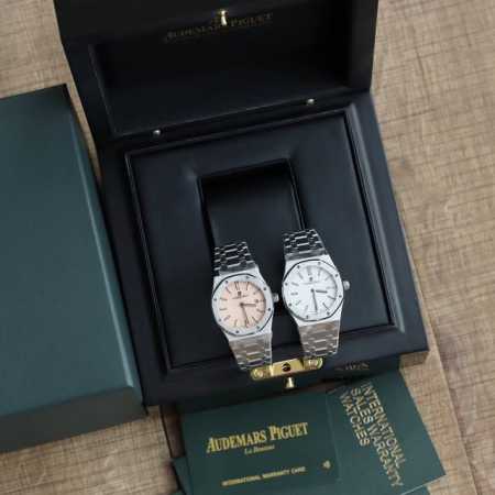 原单Audemars Piguet爱彼 皇家橡树系列67女士石英腕表 独家原版拆解开模 所有配件均可原版互换使用，搭载原装瑞士F04111石英机芯。走时精准！全 - 点击图像关闭