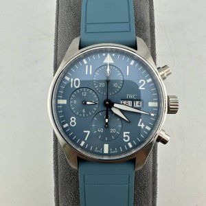 快拆版本， 下单即送防尘袋 Tws新品 Iwcamg工程师强强联手 骚气十足 Iwc万国飞行员新款Iw389409“Miramar ”特别版 1.腕表采用904