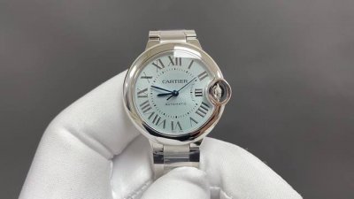 今日推荐 卡地亚 蓝气球 蓝面 33Mm 自动上链机械机芯 顶级品质 出货实拍