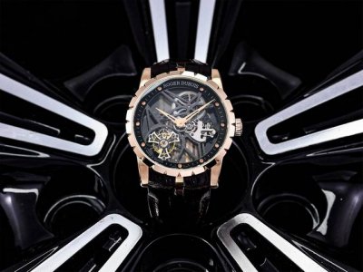 新厂-New Factory』王者归来，最新V4版本，荣誉推出全新升级版王者系列陀飞轮腕表.型号Rddbex0392。做为新厂制表师，首先特别感谢所有支持我们的