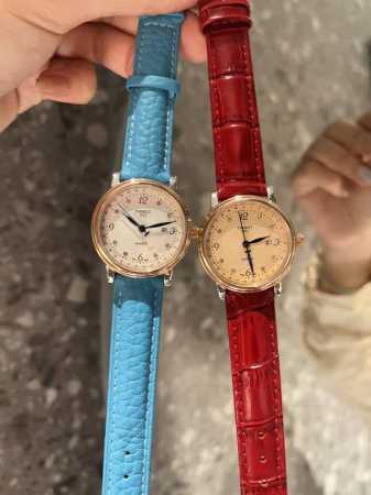 白 玫金 钢带+10钻+30 2024年天梭tissot 最新情侣对表隆重登场，携手而来，简约精致，品质精湛，实物拍摄，热卖全球。采用进口石英机芯，顶级316精 - 点击图像关闭