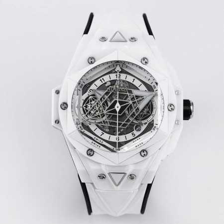 Ol 恒宝 Hublot 宇舶表 Big Bang Sang Bleu Ⅱ 刺青第二代腕表。运用立体几何图形，巧妙的构思，呈现出精妙的浮雕效果以及完美的三维视觉 - 点击图像关闭