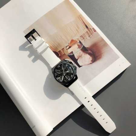 正品，Mazzucato 魔舵 Rim Gt赛车系列新品，重塑一款经过重新设计的潜水表。Mazzucato是来自意大利的品牌，腕表设计从工业机械工程中获取灵感， - 点击图像关闭