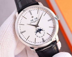 白壳 金壳 Twfactory，台湾厂力作，市场最高版本江诗丹顿历史名作系列3100V 000R_B422万年历多功能腕表，独特浑圆表壳凭借其纯粹的线条和优美的