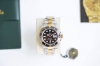 支持香港、美国直邮 劳力士 Rolex 蚝式潜航者日历型 水鬼 自动机械 商务休闲男表 机芯采用瑞士Eta2836机芯。想要购买劳力士原装机芯的表友们勿买。劳力