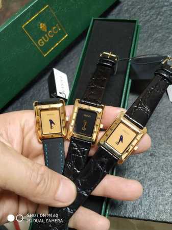 全套包装 古驰 Gucci 0L中古款一直在国外非常 爆，赢得消费者喜爱而经常断货一款超时尚女士手表，规格33×22×6.0Mm 超薄 ，18克古典金.永不退色 - 点击图像关闭