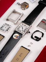 Gg出品 蓝宝瑞机 送绒布包装袋 2025年卡地亚全新推出的Tankmust腕表。It Must Be A Tank在所有经典的卡地亚坦克腕表里面，如果要拥有一