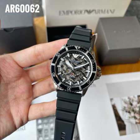 支持香港、美国直邮！ 正品！全国联保！阿玛尼armani男表，型号：Ar 62，表壳：精钢，表镜：矿物质强化玻璃，表带：硅胶，尺寸：43*13Mm，表盘内错综复 - 点击图像关闭