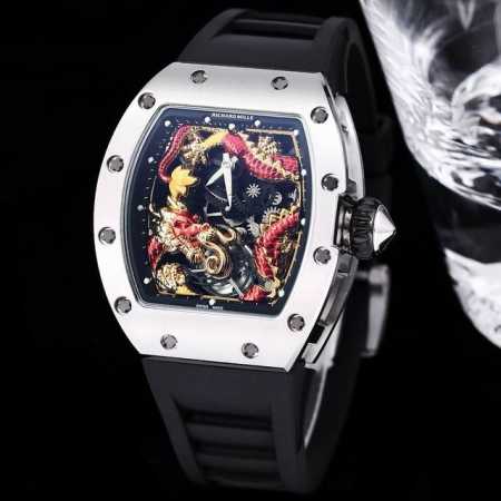 Richard Mille 理查米尔 Rm057 成龙盘龙陀飞轮腕表大胆运用全新性能的材质，延续奢华精致的时间艺术，将先进科技与精湛手工工艺完美融合，耗费无数个 - 点击图像关闭