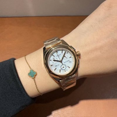牛货Tissot 天梭原装热销榜 No.1排名经典中的百搭的百搭的百搭，必须拥有，机芯：日本石英Fs00镜面：蓝宝石防刮玻璃，尺寸：35Mm厚度：14Mm，质量