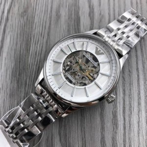 阿玛尼 Armani 型号 Ar1945 表壳 316L精钢 强化矿物质玻璃 表带 316精钢 尺寸 41*13Mm 镂空动感表盘突出层次感 时尚黑白配 简洁沉