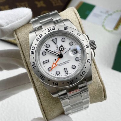 劳力士 Rolex 系列：探险家游艇系列 全新升級打造 壳套：采用顶级材料做工细节 搭配超A壳套 机芯：搭配进口自动机械机芯男士 全新升级 一直秉承着不忘初衷