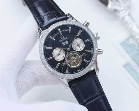 尊享价： 品牌：欧米茄-Omega 类型：男士腕表 壳套：顶级版316精钢l 表带：进口小牛皮表带 机芯：全自动机械机芯 镜面：矿物质防刮镜面玻璃 尺寸：直径4 - 点击图像关闭