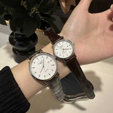 白 -金 钢带+20。 最新经典浪琴-Longines 情侣对表 原装进口石英机芯 钢化玻璃 316L精钢表壳 直径男40Mm女30Mm 厚8Mm如果今天的阳光 - 点击图像关闭