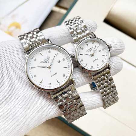 白 -金 钢带+20。 实物拍摄 品牌： 浪琴-Longines 类型：情侣对表 表壳：316精钢 做工优质 表带：进口小牛皮 316精钢 两种可选 机芯：进口 - 点击图像关闭