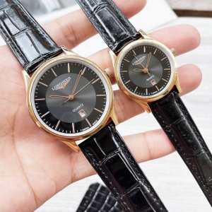 金壳+20钢带20 浪琴 情侣腕表 原装进口石英机芯 矿物质玻璃镜面 316L精钢表壳 直径男40Mm女30Mm 厚8Mm如果今天的阳光停止了它耀眼的光芒。那么 金壳+20钢带20 浪琴 情侣腕表 原装进口石英机芯 矿物质玻璃镜面 316L精钢表壳 直径男40Mm女30Mm 厚8Mm如果今天的阳光停止了它耀眼的光芒。那么