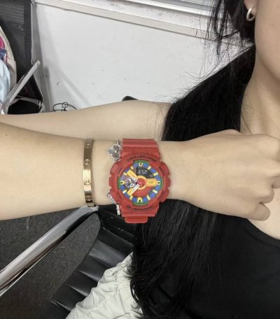 卡西欧G-Shock手表 全套礼盒！！ DDD 救命！！也太好看了吧！！！ DDD 这个价格P不得买两个啊 ！！！ DDD 全套礼盒包装送人完全没问题！！ DD