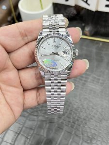 Ewe劳力士日志系列 36Mm银灰面 全自动机械72小时储能
