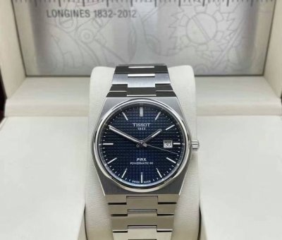 Tisson 天梭超级玩家系列，自动机械表，男女均可，蓝色盘面，日期显示，40Mm表径，上手超级年轻帅气，减龄款，24年保卡，公价￥p7540，成色完美，现货好