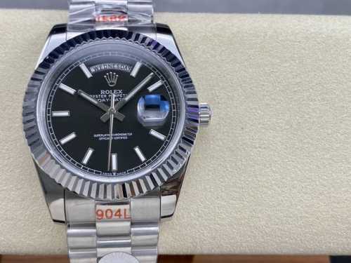 劳力士rolex 双历 星期日志型系列 40Mm 直径 40Mm 机芯 搭载进口全自动机械机芯 圈口 劳力士ringcommand三角坑纹 光圈 镜面 防刮蓝宝