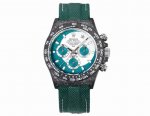 个Tw Factory Rolex宇宙计时迪通拿系列之碳纤维定制版，腕表不仅佩戴轻便，外表坚硬。且每一只腕表都拥有独一无二的碳纤花纹材质。 表壳 腕表尺寸40X