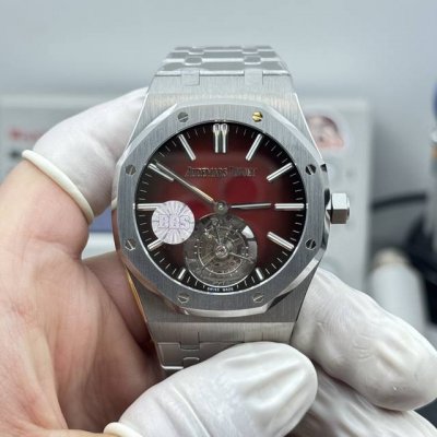 Bbs-Factory “陀飞轮” 2025爱彼皇家橡树陀飞轮。